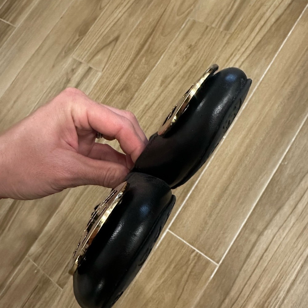 Tory Burch flats size 8 - Picture 2 of 5